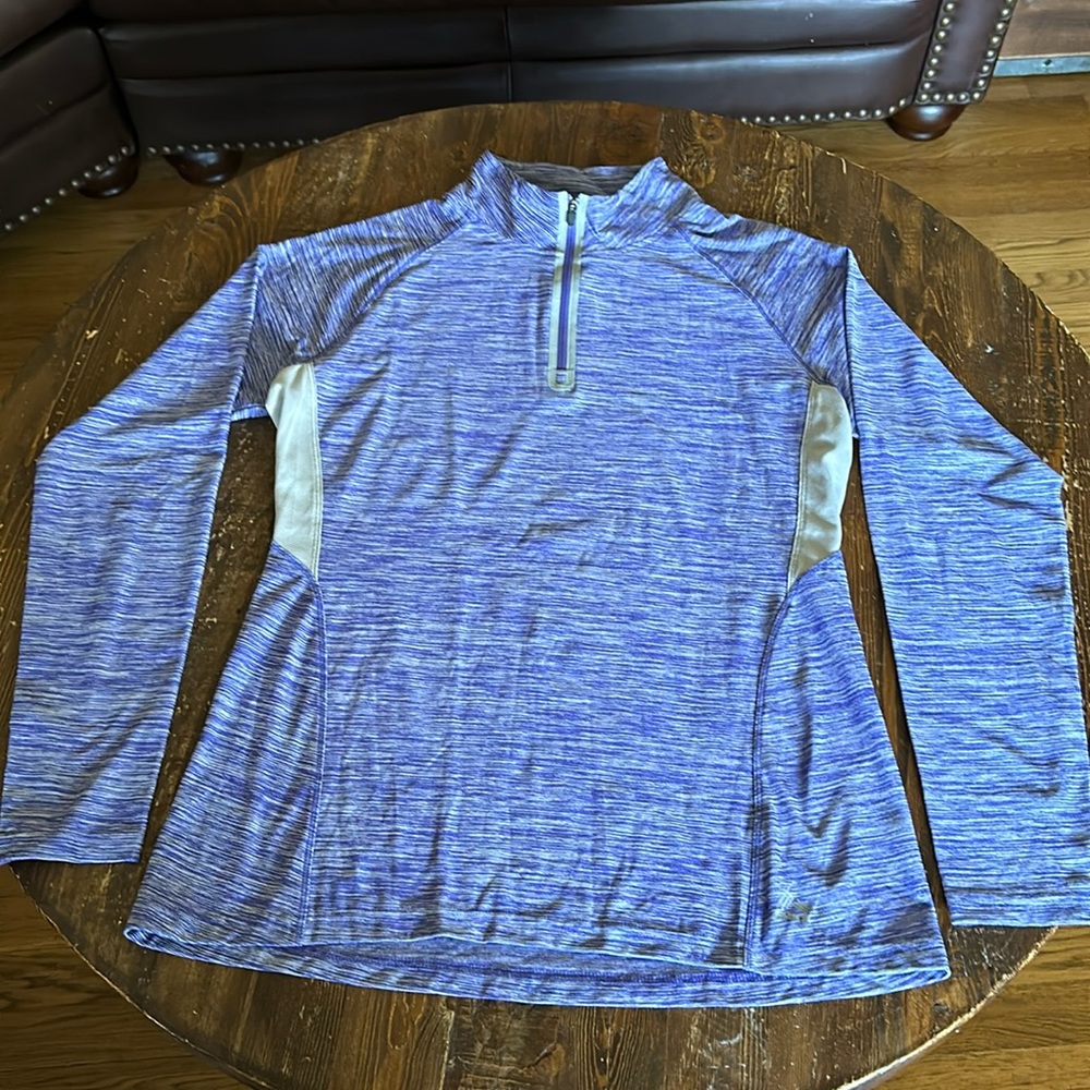 Running shirt RBX size large